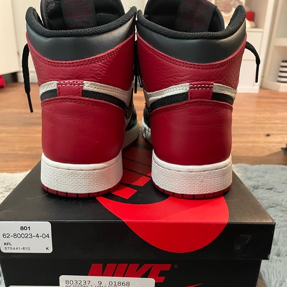 Jordan 1 bred toe size 6.5 - Picture 3 of 6